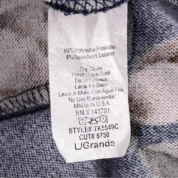 Large 143 Story Navy Blue Floral Knit Cold Shoulder Top Stretch High Neckline - Picture 12 of 12